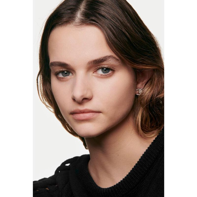 chanel ultra le teint ultrawear