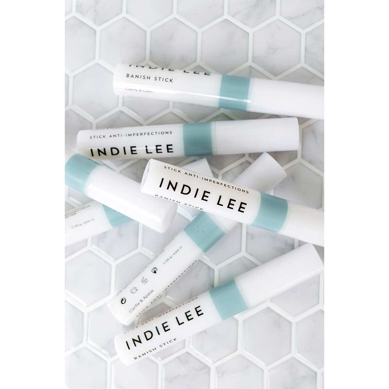 إندي لي قلم بانيش للتخلص من عيوب البشرة