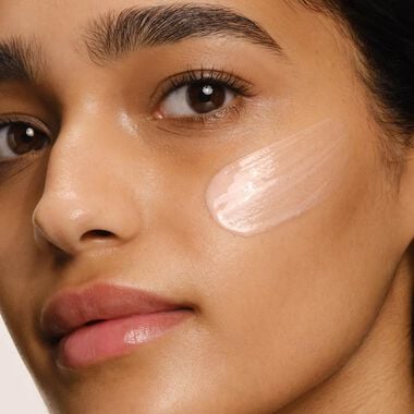 Luminous Silk Illuminating Glow faces luminous silk illuminating glow