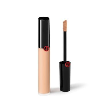 Power Fabric+ Concealer faces power fabric concealer