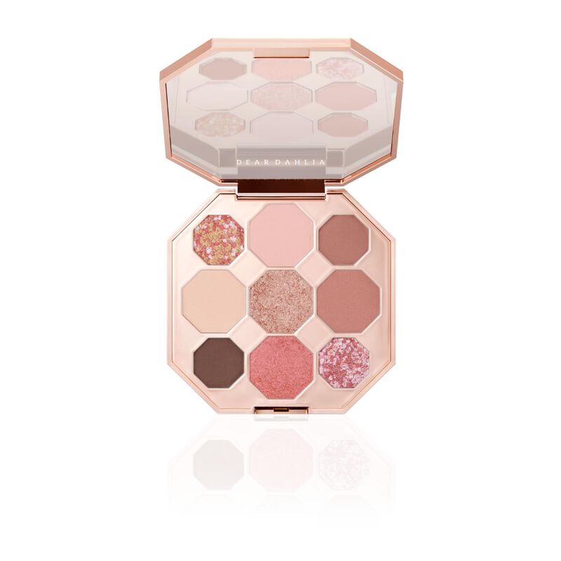 دير داليا باليت بلومينج اديشن سيكرت جاردن تي بارتي