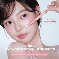 Dual-End Undereye Pen 01 faces dual end undereye pen 01