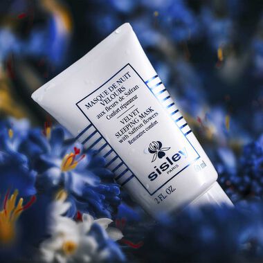 faces velvet sleeping mask with saffron flowers