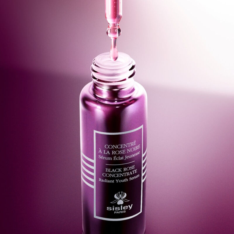 سيسلي بلاك روز سيروم الشباب المشرق المركز