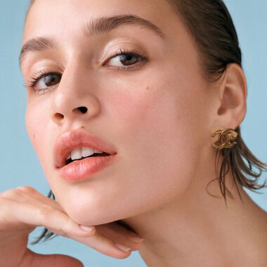 faces hydra beauty micro s rum rebalancing replenishing hydration