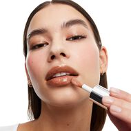 Loveshine Plumping Lip Oil faces loveshine plumping lip oil