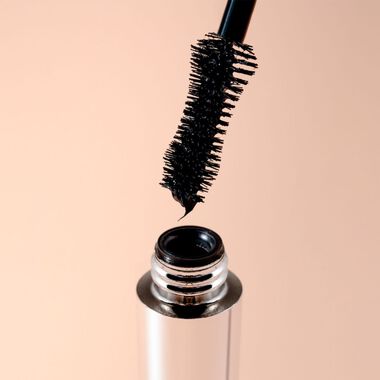 faces raise me up volumizing mascara noir