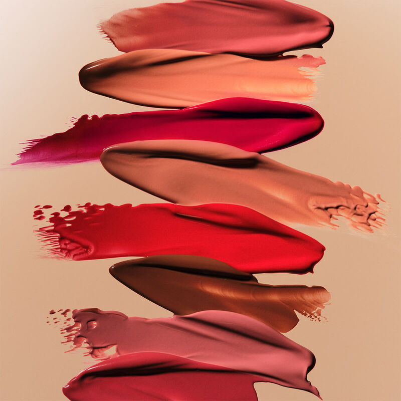 كايلي كوزمتكس البودرة المالئة للشفاه مات ليب