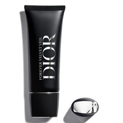 Forever Velvet Veil - Blurring Matte Finish, Spf 15 Pa++