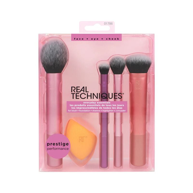 Everyday Essentials Kit With 1 Miracle Complexion Sponge