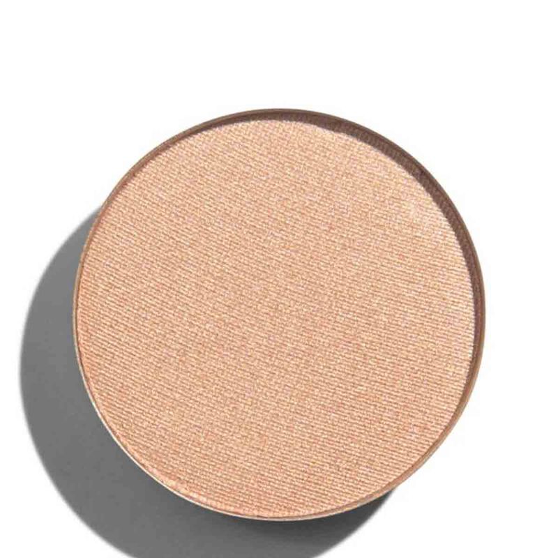 Illuminating Eyeshadow