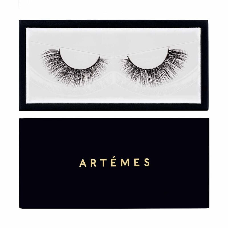 Mistaken Identity Lashes
