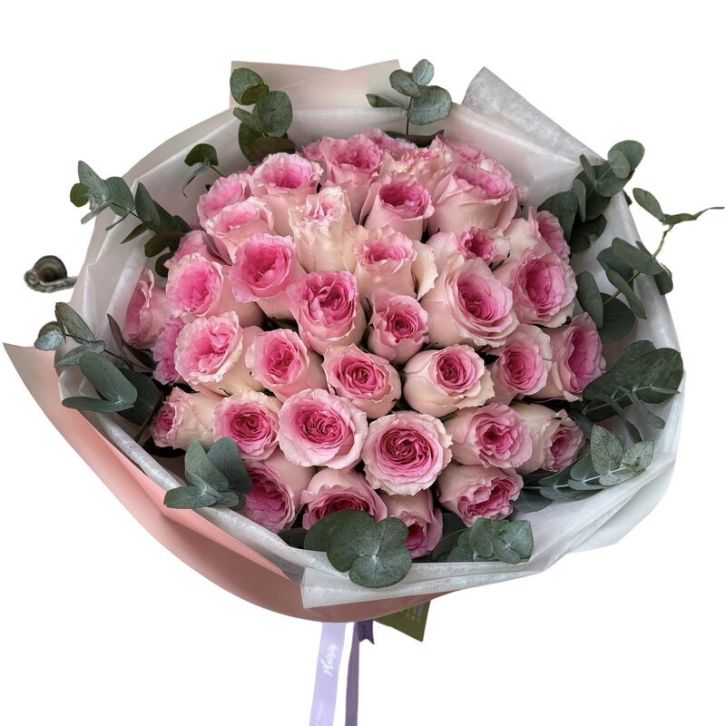 plaisir cadeaux et fleurs handtied bouquet  31 pink roses with eucalyptus