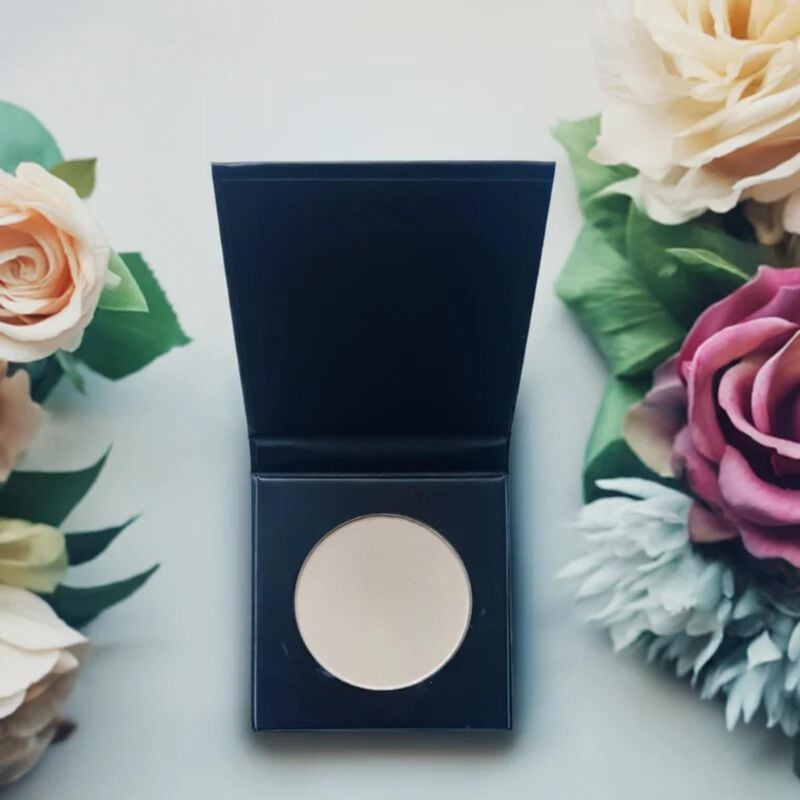 ashunta sheriff beauty blurefx  universal powder mini