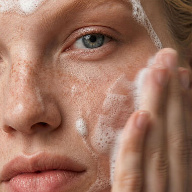 faces super green face cleanser