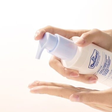 Amino Clear Ph-Balanced Foaming Gel Cleanser faces amino clear ph balanced foaming gel cleanser