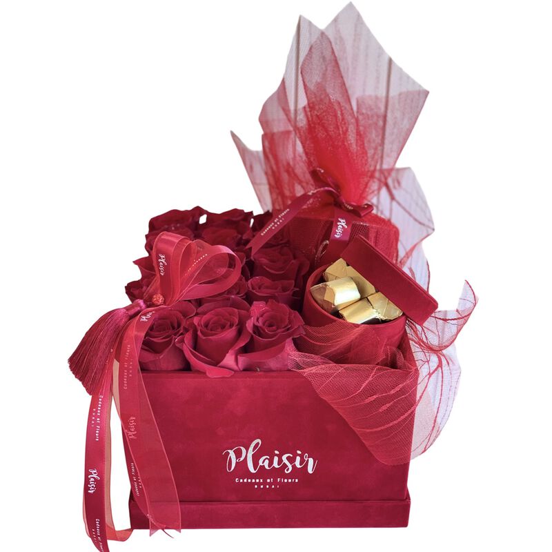 plaisir cadeaux et fleurs velvet chocobox roses, chocolates, candle