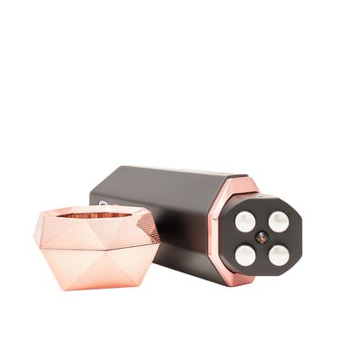 faces tripollar pose