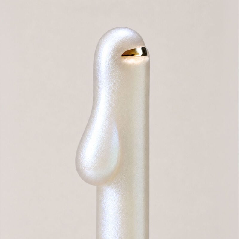 pelcare illuminating milk pearl