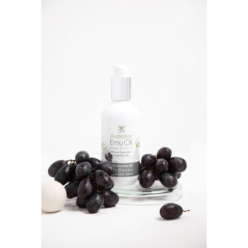 y not natural 100% pure australian emu oil  scented
