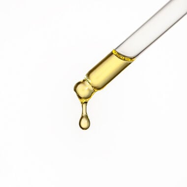 Anti-Aging Glowing Oil faces anti aging glowing oil