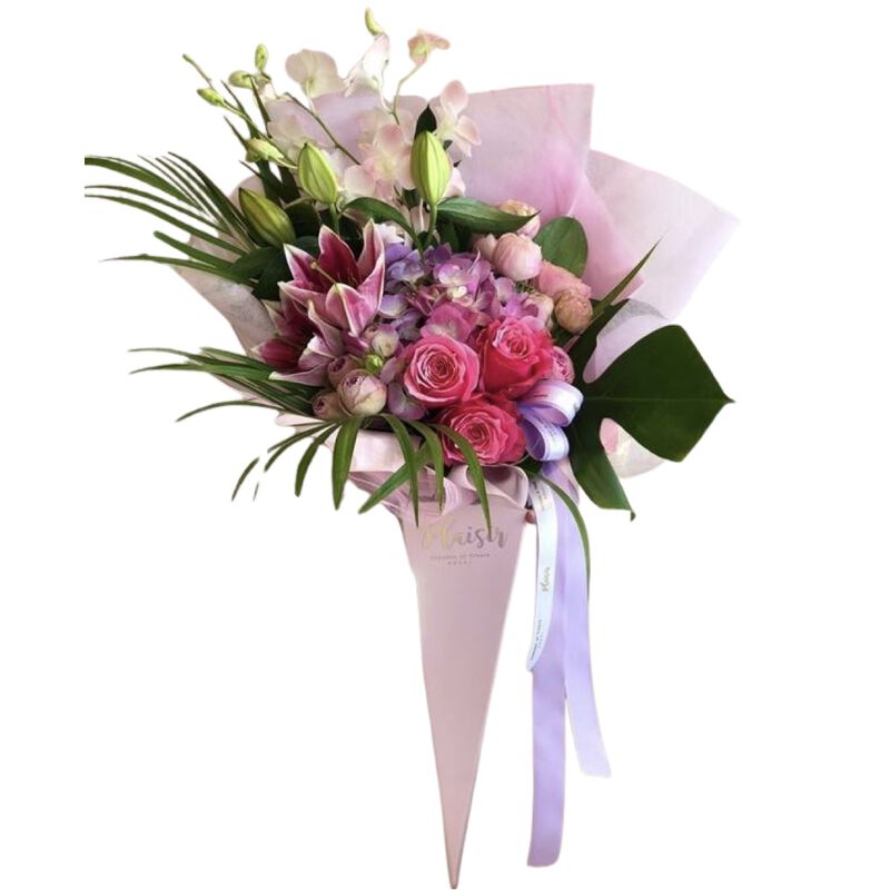 plaisir cadeaux et fleurs flower cone  pink roses and lilies