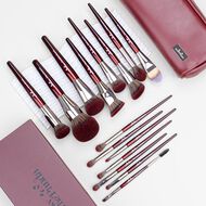 faces مجموعة جمالك بالأحمر