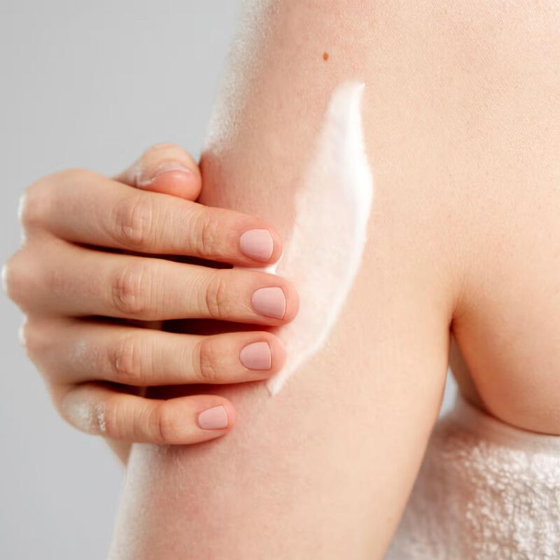 اميليوريت غسول مغذي للجسم