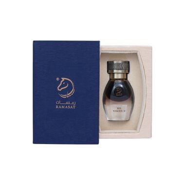 faces dehn oud bin maktoum