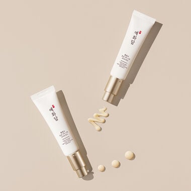 Hwansaenggo Snow Glow Dark Spot Correct Treatment faces hwansaenggo snow glow dark spot correct treatment