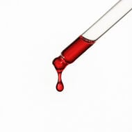 Antioxidant Brightening Oil faces antioxidant brightening oil