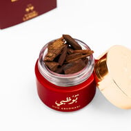 Oud Abu Dhabi faces oud abu dhabi