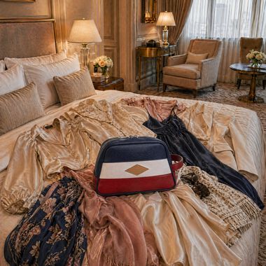 faces grand h tel toiletry bag