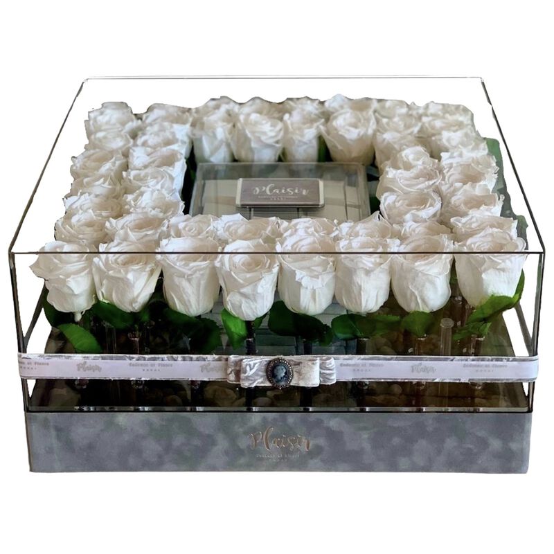 plaisir cadeaux et fleurs acrylic vvip fresh roses and chocolates