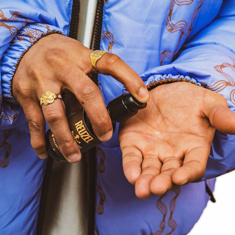 reuzel clean & fresh beard serum