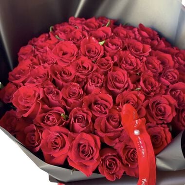 Hand-Tied Bouquet - 51 Red Roses faces hand tied bouquet 51 red roses