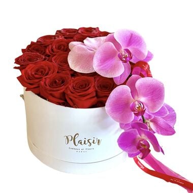 Giftset - Cake, Balloons and Red Roses with Orchid faces giftset cake balloons and red roses with orchid