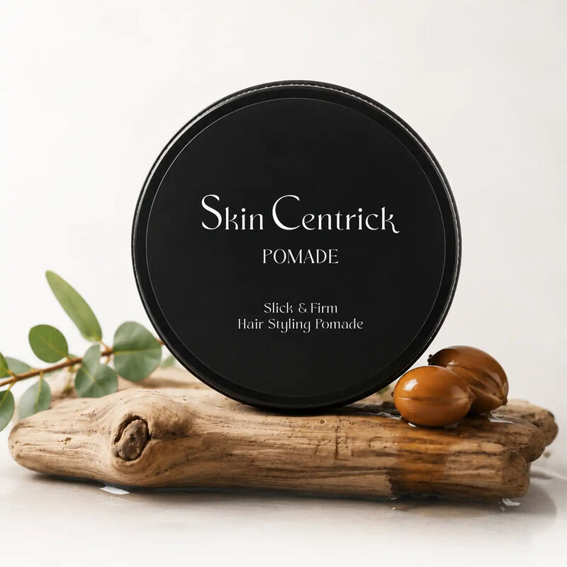 skin centrick بوماد