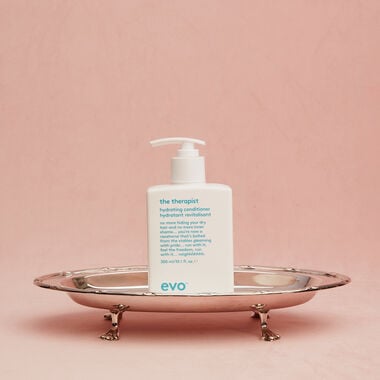 faces the therapist conditioner
