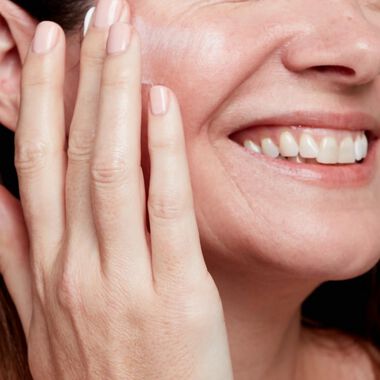 faces salvation jane  hyaluronic acid moisturiser