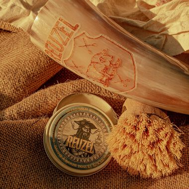 faces wood   spice beard balm