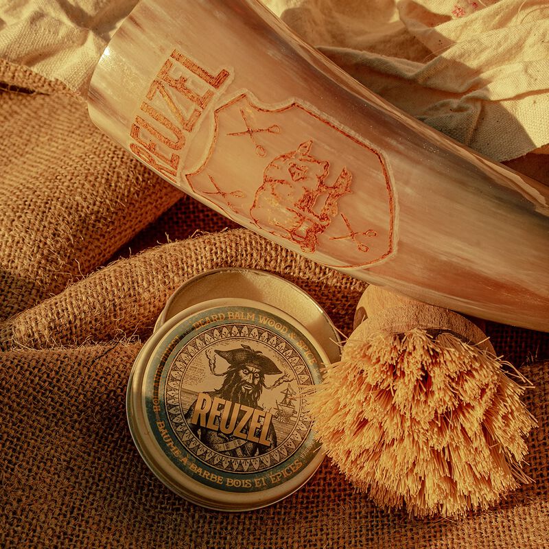reuzel wood & spice beard balm