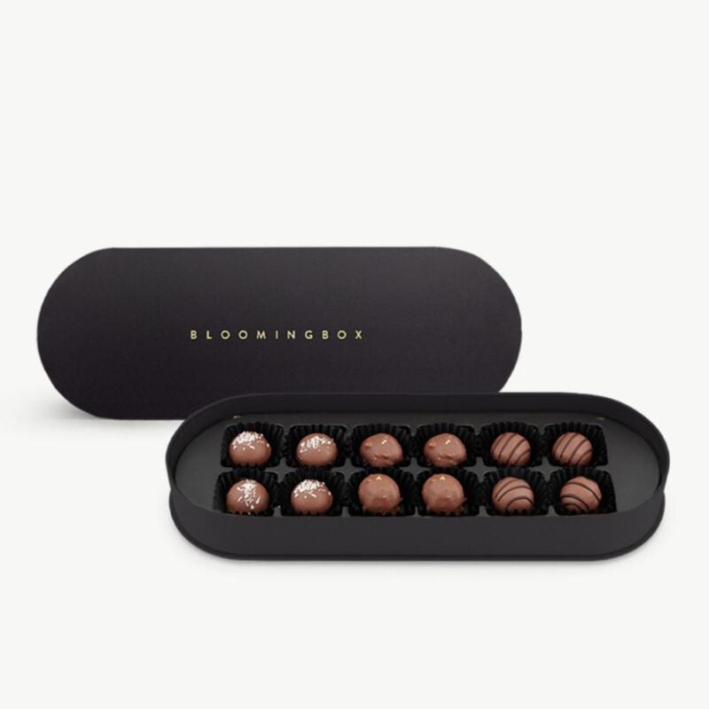bloomingbox small truffles oval black box