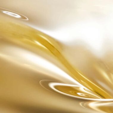 Hazelnut Replenishing Nourishing Body Oil faces hazelnut replenishing nourishing body oil
