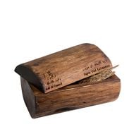 عود كاليمانتان سوبر faces عود كاليمانتان سوبر