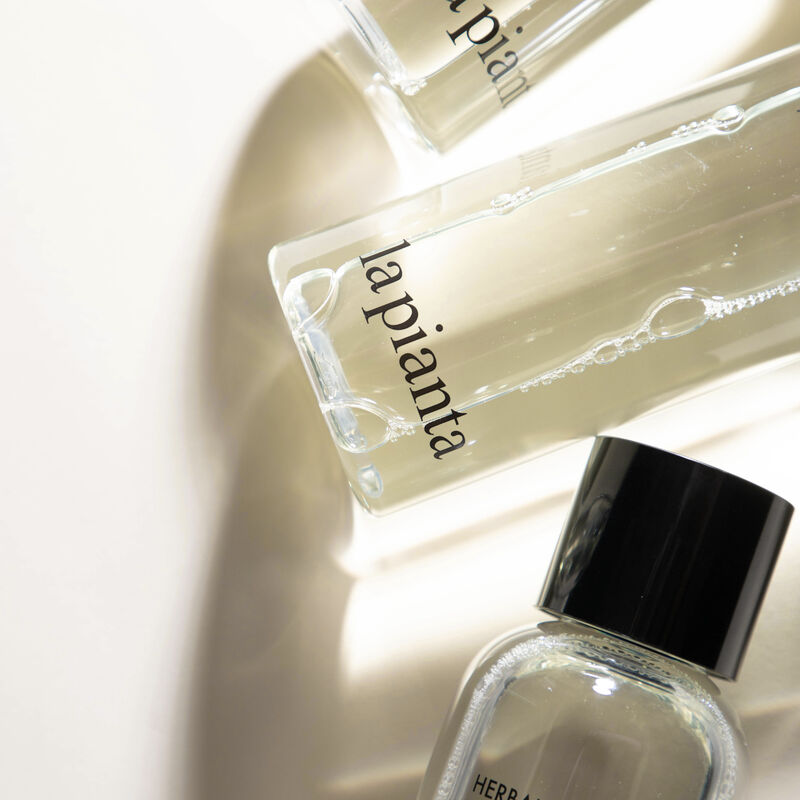 la pianta herbal extract hydra moisture toner