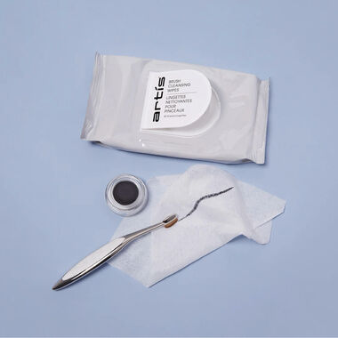 faces brush cleansing wipes