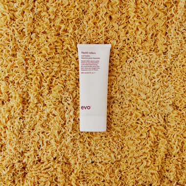 faces liquid rollers curl balm