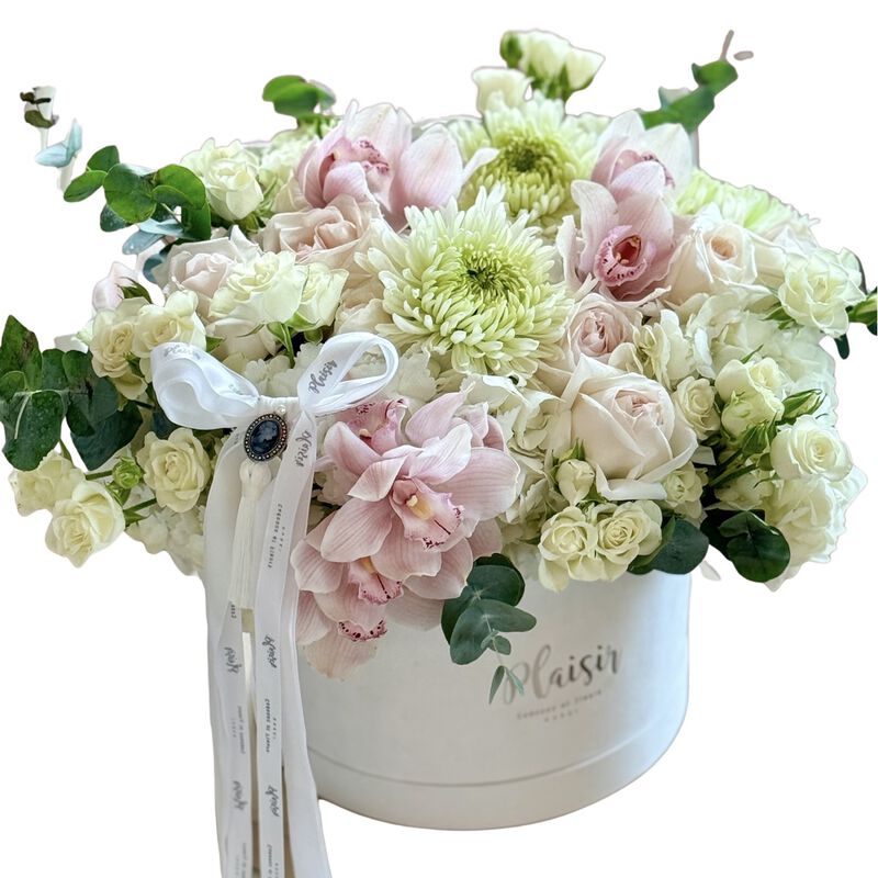 Velvet 25 Dia - Luxury White Floral