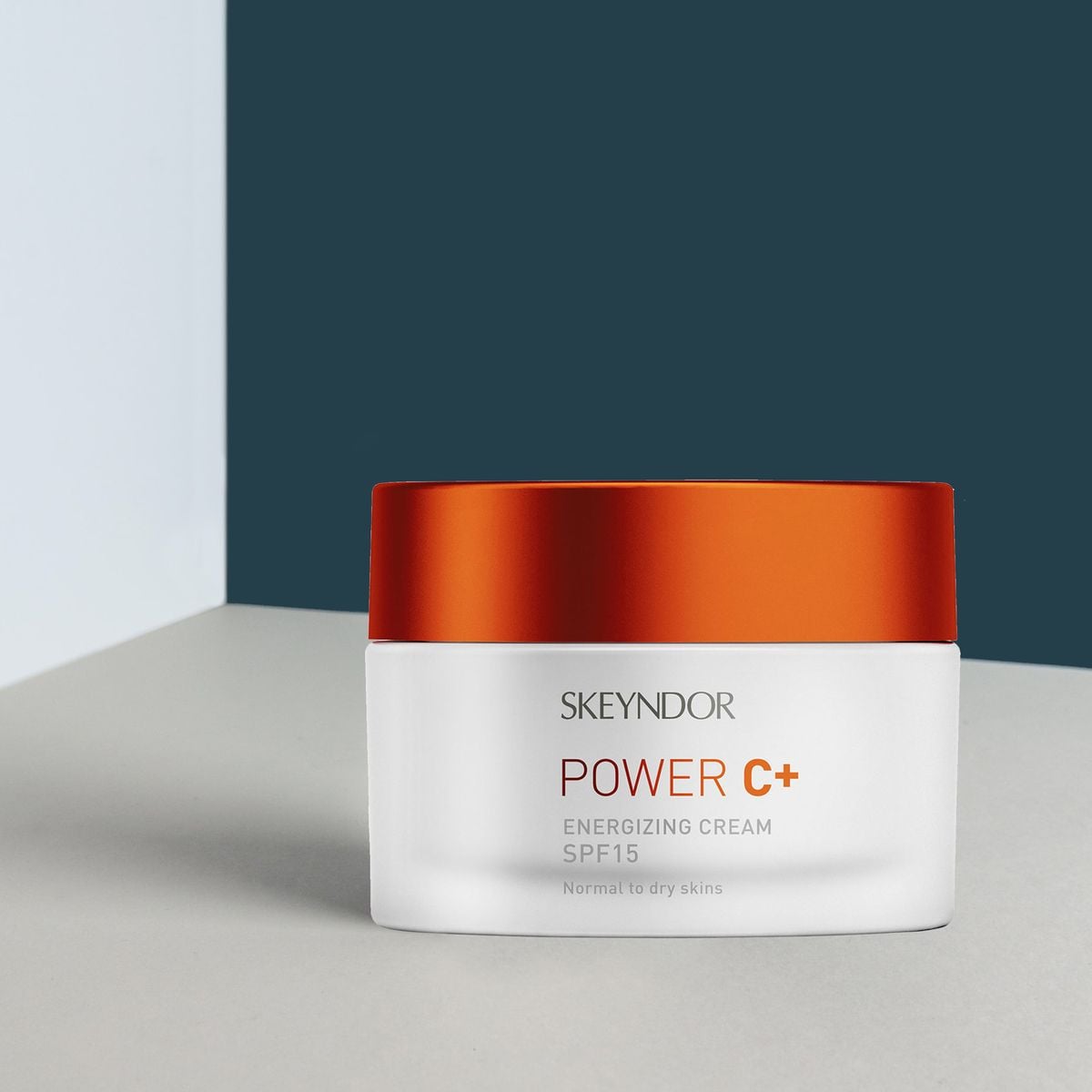 Power New Energizing Cream Spf15. Normal To Dry Skins